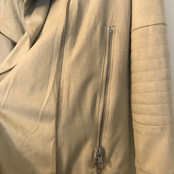 Beige suede jacket - Picture 2 of 3